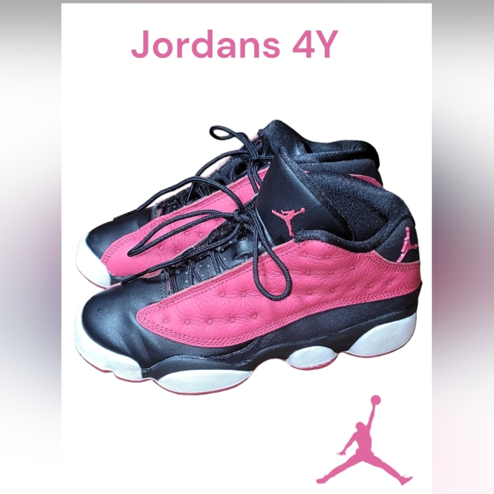Air Jordan‎ 13 Retro Low ( GS ) Very Berry  Size 4Y